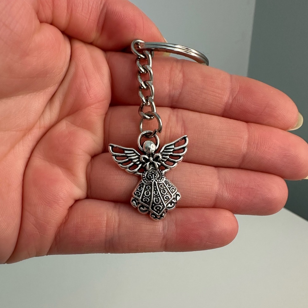 Angel Keychain - Picture 4 of 4